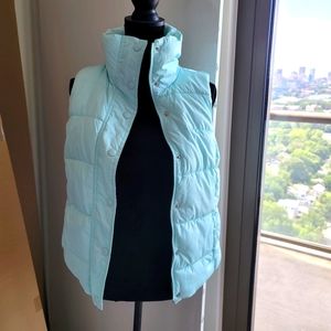 Seafoam Green sleeveless puffer jacket. Size XS (0-4)